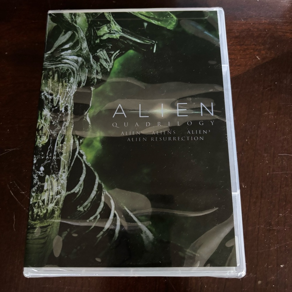 Alien Quadrilogy DVD Set (DVD, 2014) NEW